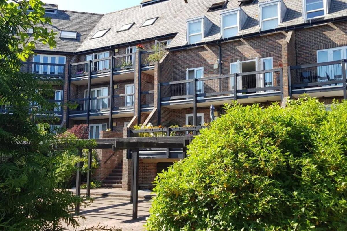 Modern Apartment In The Heart Of Oxford With Secure Underground Parking Luaran gambar