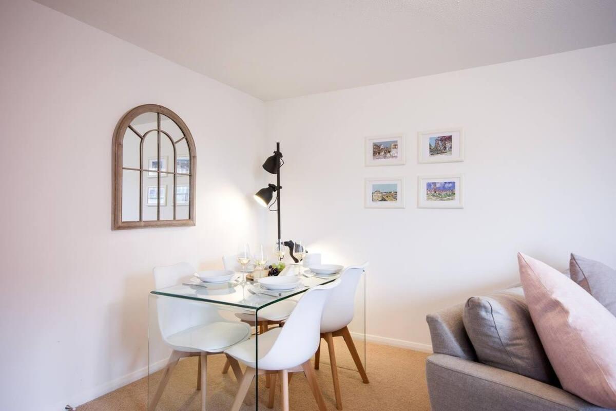 Modern Apartment In The Heart Of Oxford With Secure Underground Parking Luaran gambar