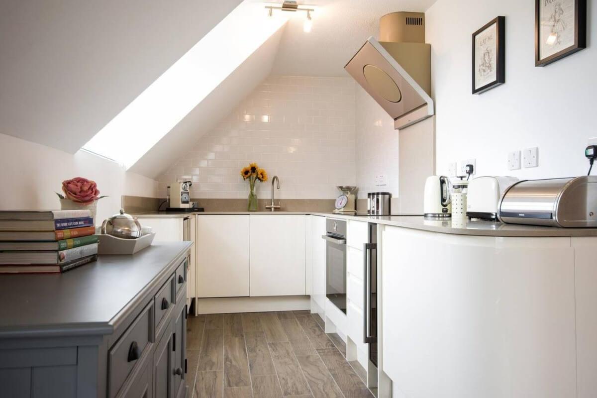 Modern Apartment In The Heart Of Oxford With Secure Underground Parking Luaran gambar